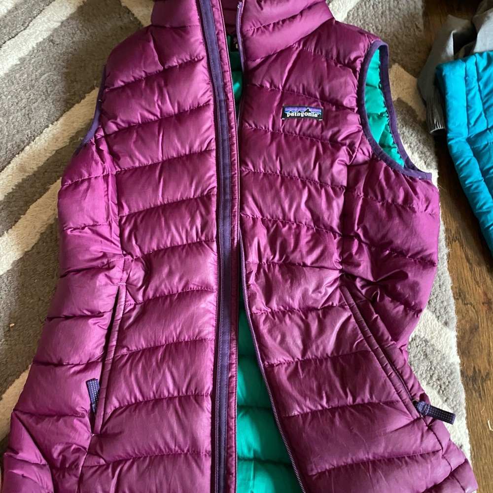 Patagonia girls vest